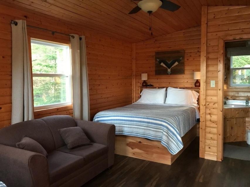 Wildflowers Country Inn Rocky Harbour Ruang foto